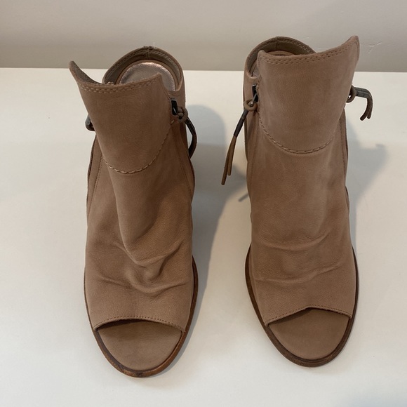 New Dolce Vita side zipper heeled slide size 10 - Picture 2 of 9